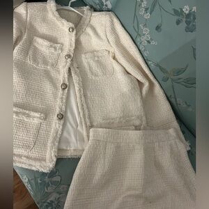 2-pieces set in white